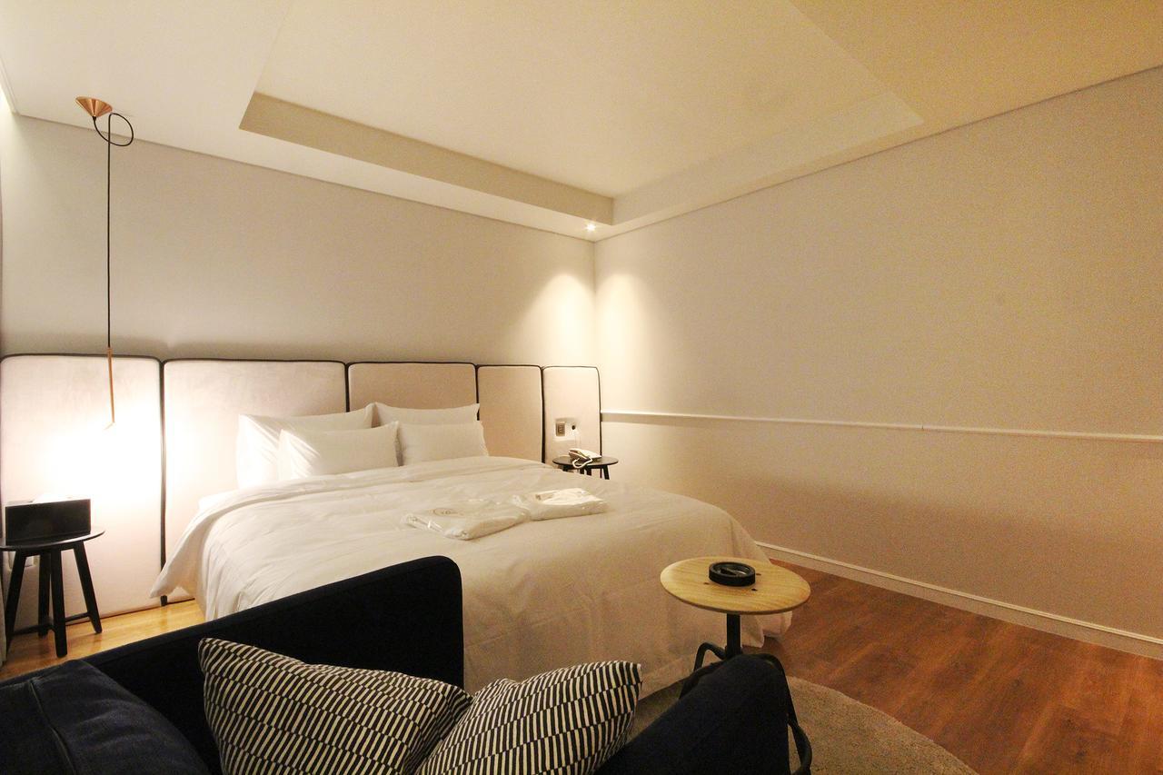 Hotel Londoner Hwamyeong Busan Esterno foto