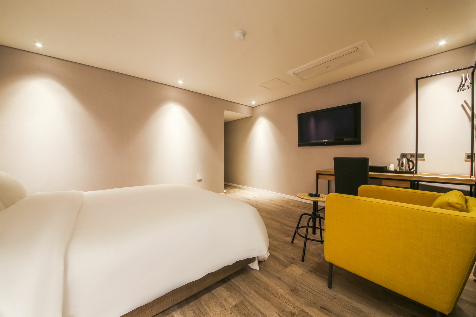 Hotel Londoner Hwamyeong Busan Esterno foto