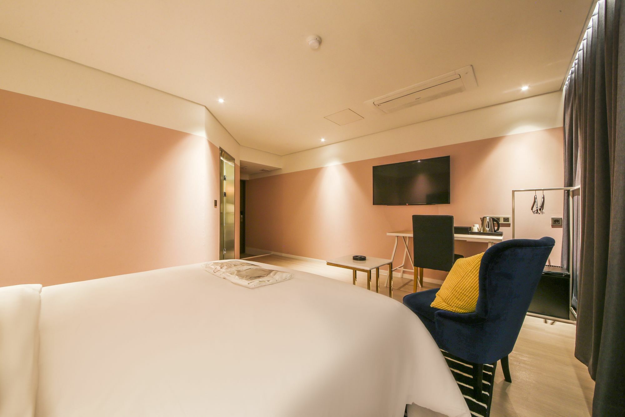 Hotel Londoner Hwamyeong Busan Esterno foto
