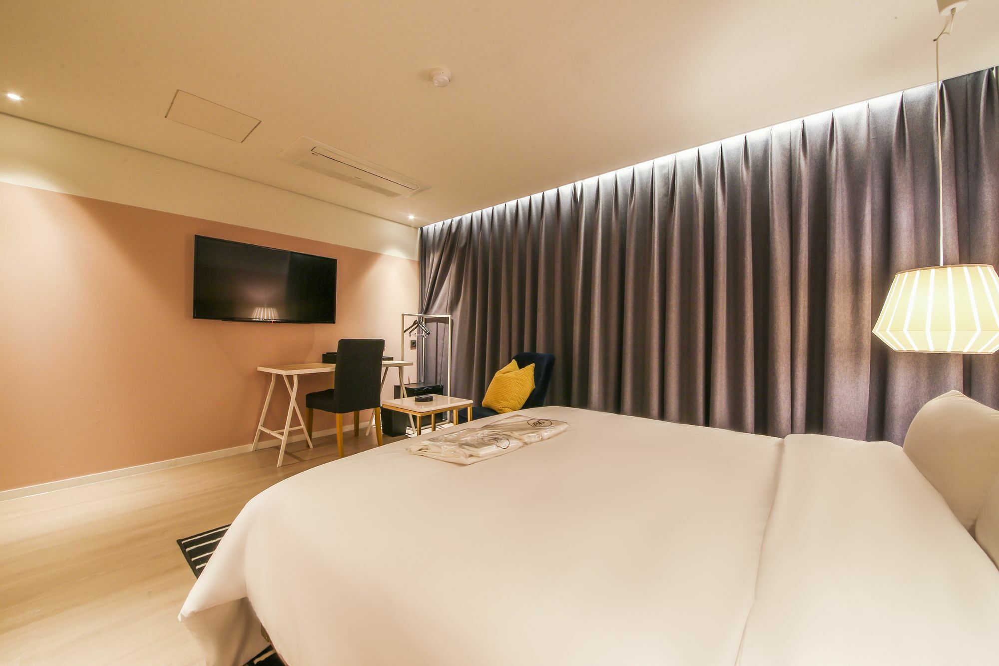 Hotel Londoner Hwamyeong Busan Esterno foto