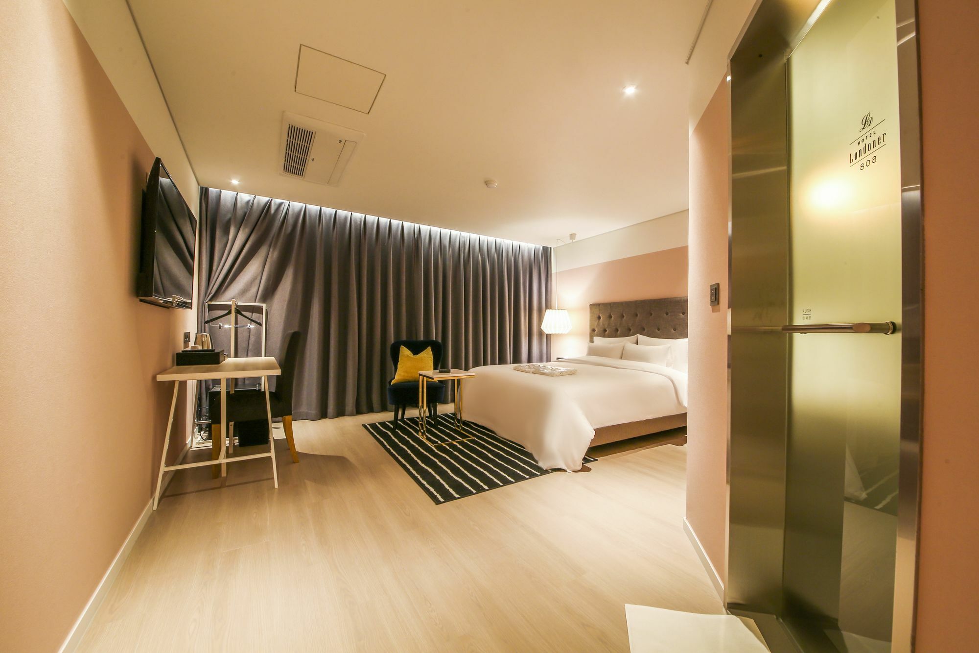Hotel Londoner Hwamyeong Busan Esterno foto